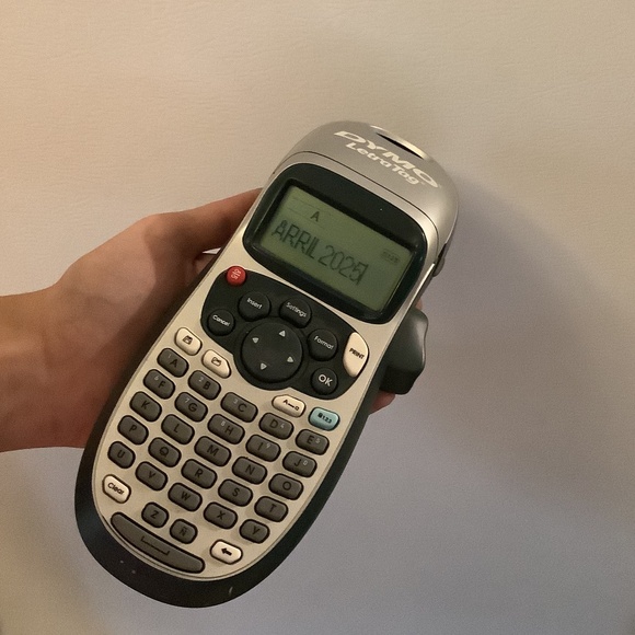 Dymo Label Maker - Picture 2 of 3